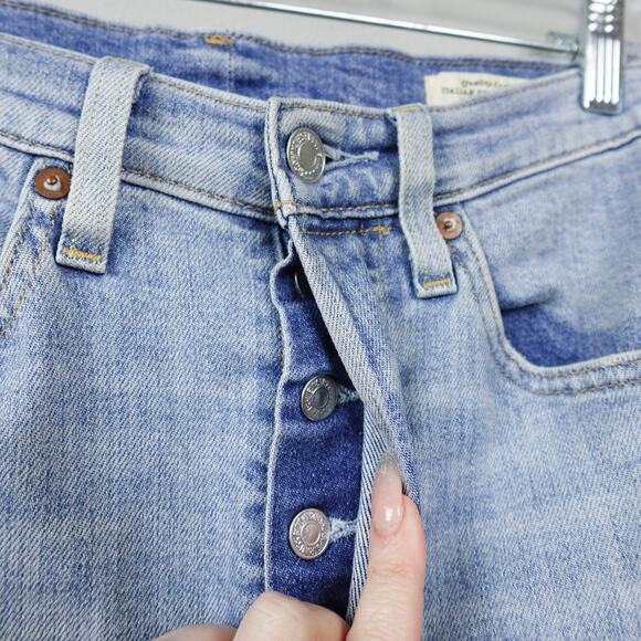 Levi's 501 Jeans Sz 26 Skinny Italian Selvedge Denim Heart Break High Light Wash - Picture 7 of 16